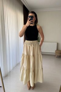 Kat Kat Beli Bağlamalı Detaylı Sarı Uzun Etek