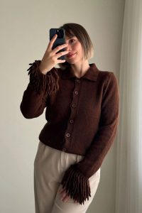 Kolu Püsküllü Polo Yaka Kahve Hırka
