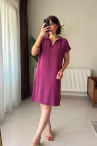 Polo Yaka Rahat Kesim Kısa Kol Dökümlü Mürdüm Elbise